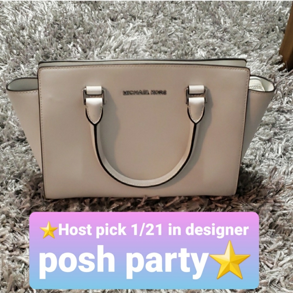 🎉⭐HP Michael Kors Selma bag